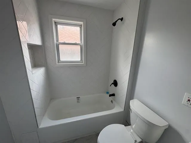 $2,400 | 769 John F. Kennedy Boulevard, Bayonne, NJ 07002