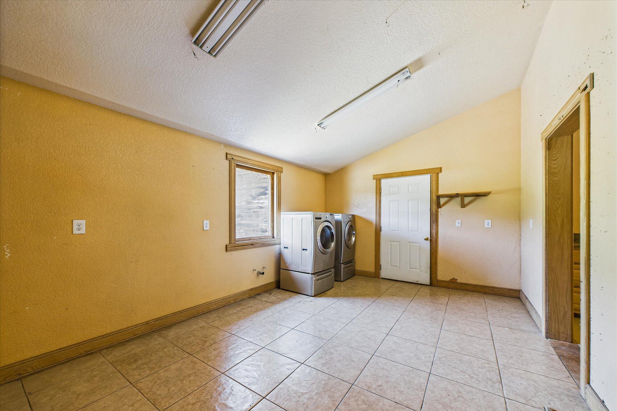 1560 Patterson Road Willow Creek, CA 95573 - Photo 39 of 75