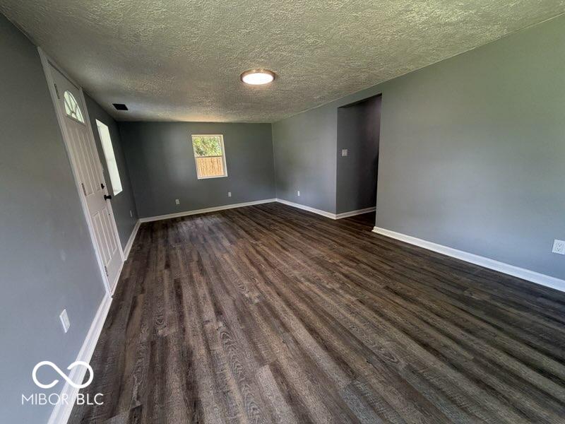 2703 Spring Street New Castle, IN 47362 - Photo 7 of 12