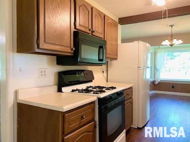 406 Meltzer Street Walnut, IL 61376 - Photo 9 of 20 Gallery Image 9