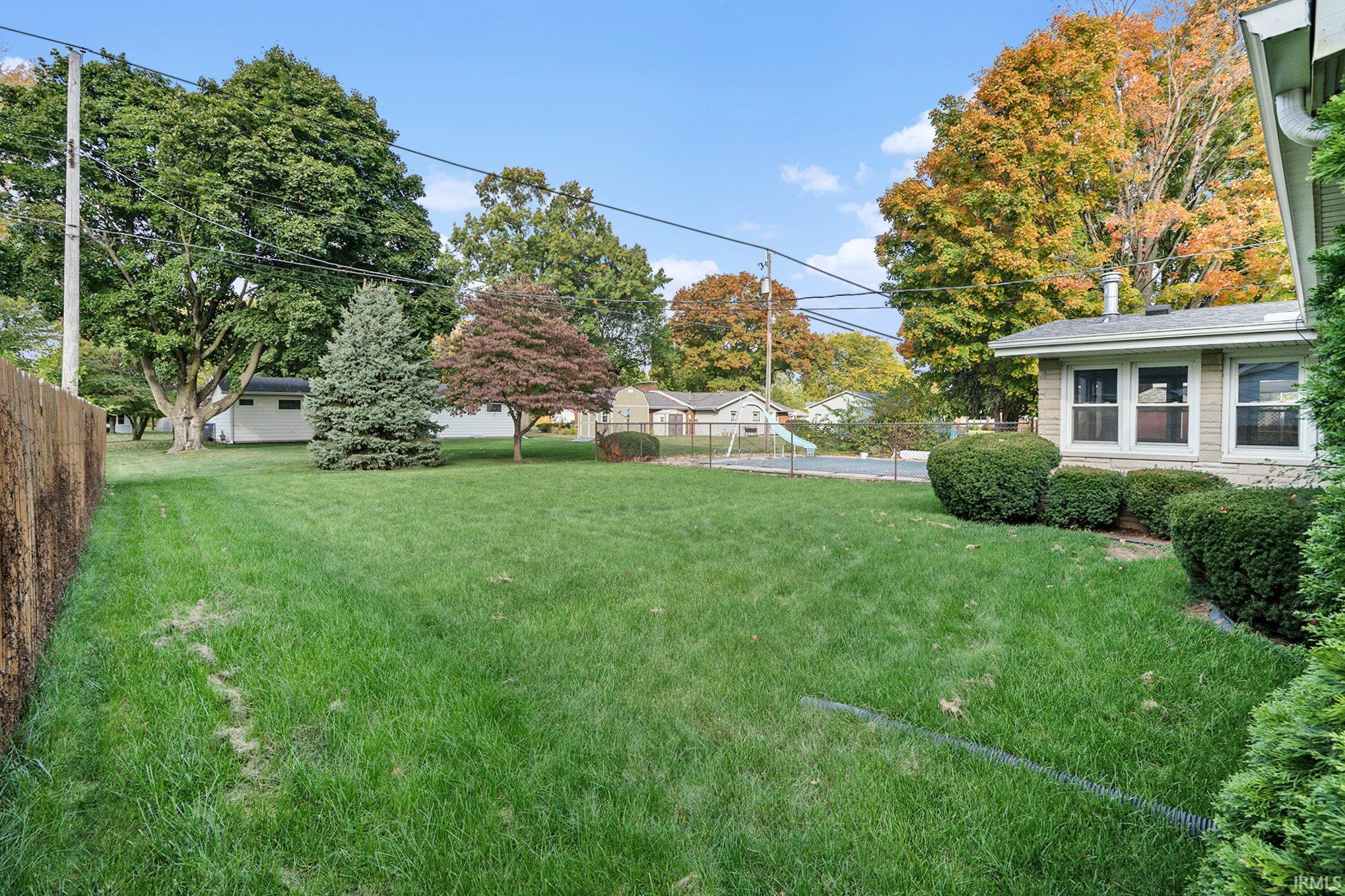 203 South Greene Road Goshen, IN 46526 - Photo 3 of 24 Gallery Image 3