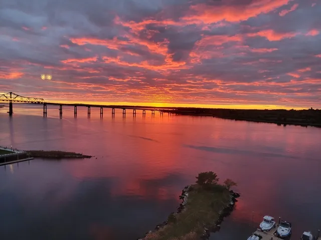 $362,500 | 750 Davol Street, Unit 1012, Fall River, MA 02720