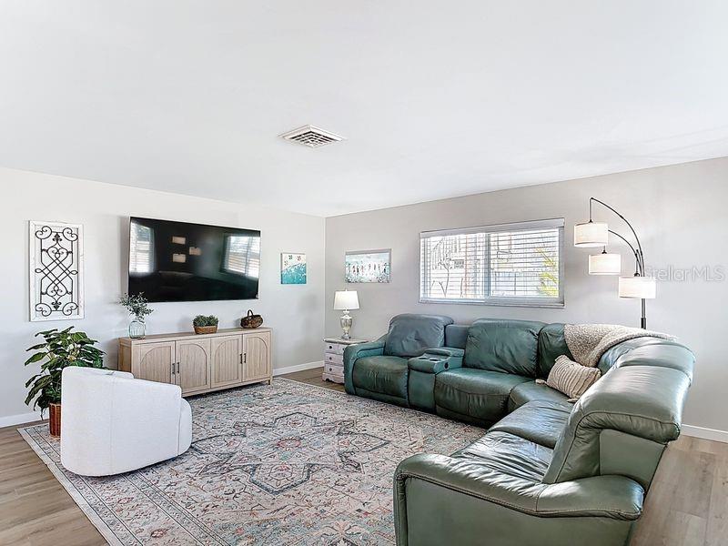 1977 Beach Road, Unit 44 Englewood, FL 34223 - Photo 3 of 35