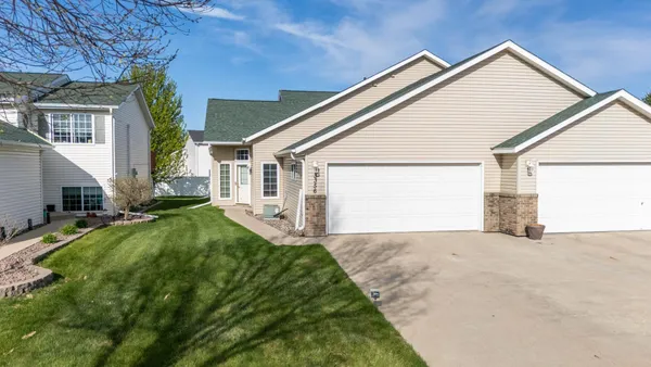 $252,000 | 3356 38th Street South, Moorhead, MN 56560