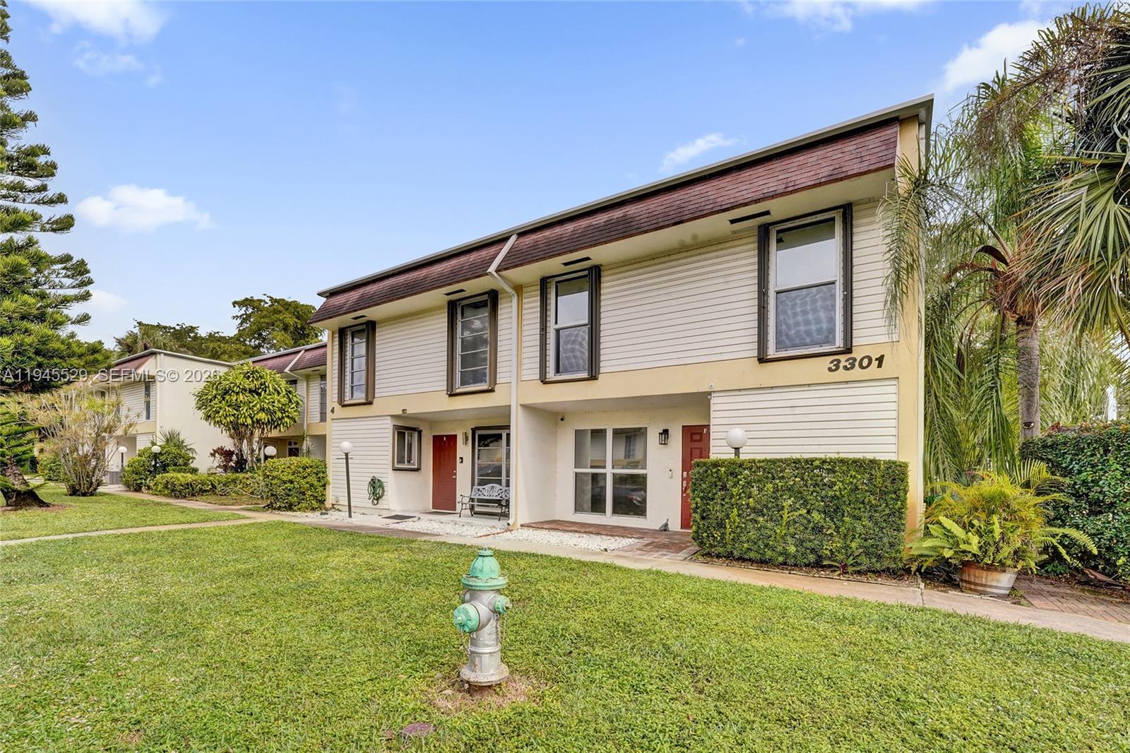 3301 Raleigh Street, Unit 4E Hollywood, FL 33021 - Photo 3 of 80