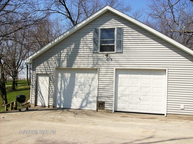 6812 Preserve Road Waterman, IL 60556 - Photo 3 of 23