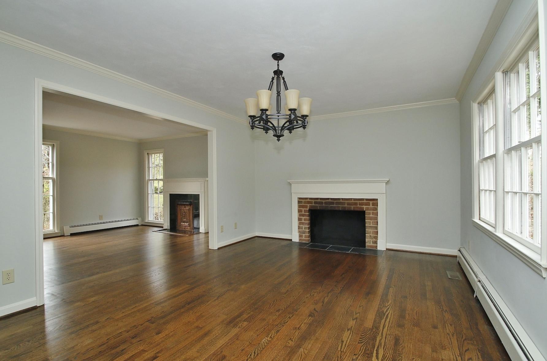 2334 Deyerle Road Southwest Roanoke, VA 24018 - Photo 16 of 78 _MG_9800