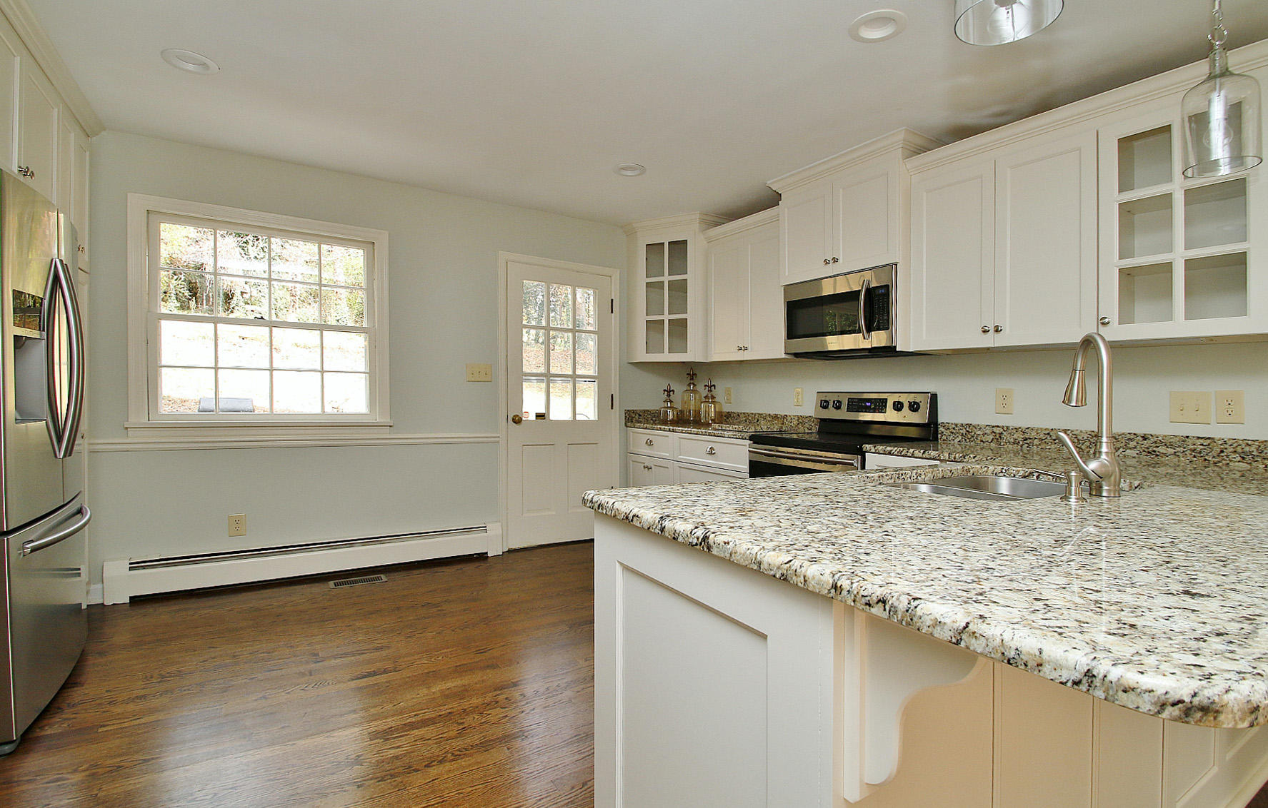 2334 Deyerle Road Southwest Roanoke, VA 24018 - Photo 27 of 78 _MG_9823