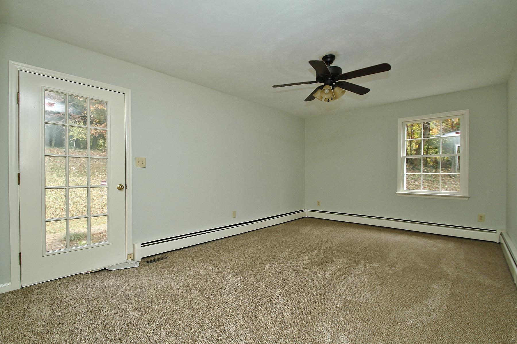 2334 Deyerle Road Southwest Roanoke, VA 24018 - Photo 36 of 78 _MG_9842