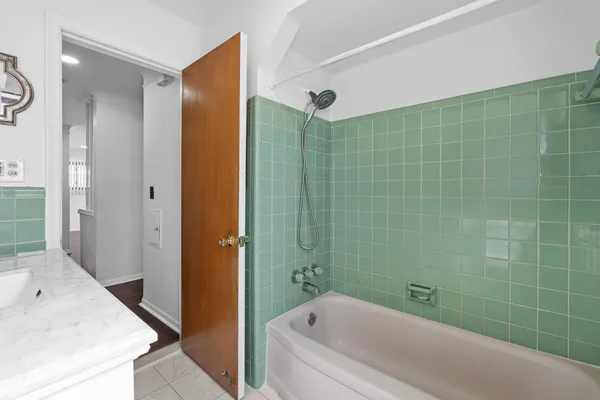 $215,000 | 17579 Park Street, Melvindale, MI 48122