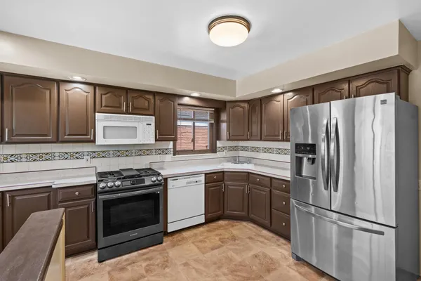 $215,000 | 17579 Park Street, Melvindale, MI 48122