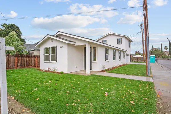 $619,901 | 243 East 3rd Street, Tracy, CA 95376