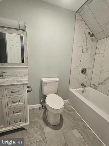 $1,900 | 782-2 Baltimore Street, Hanover, PA 17331