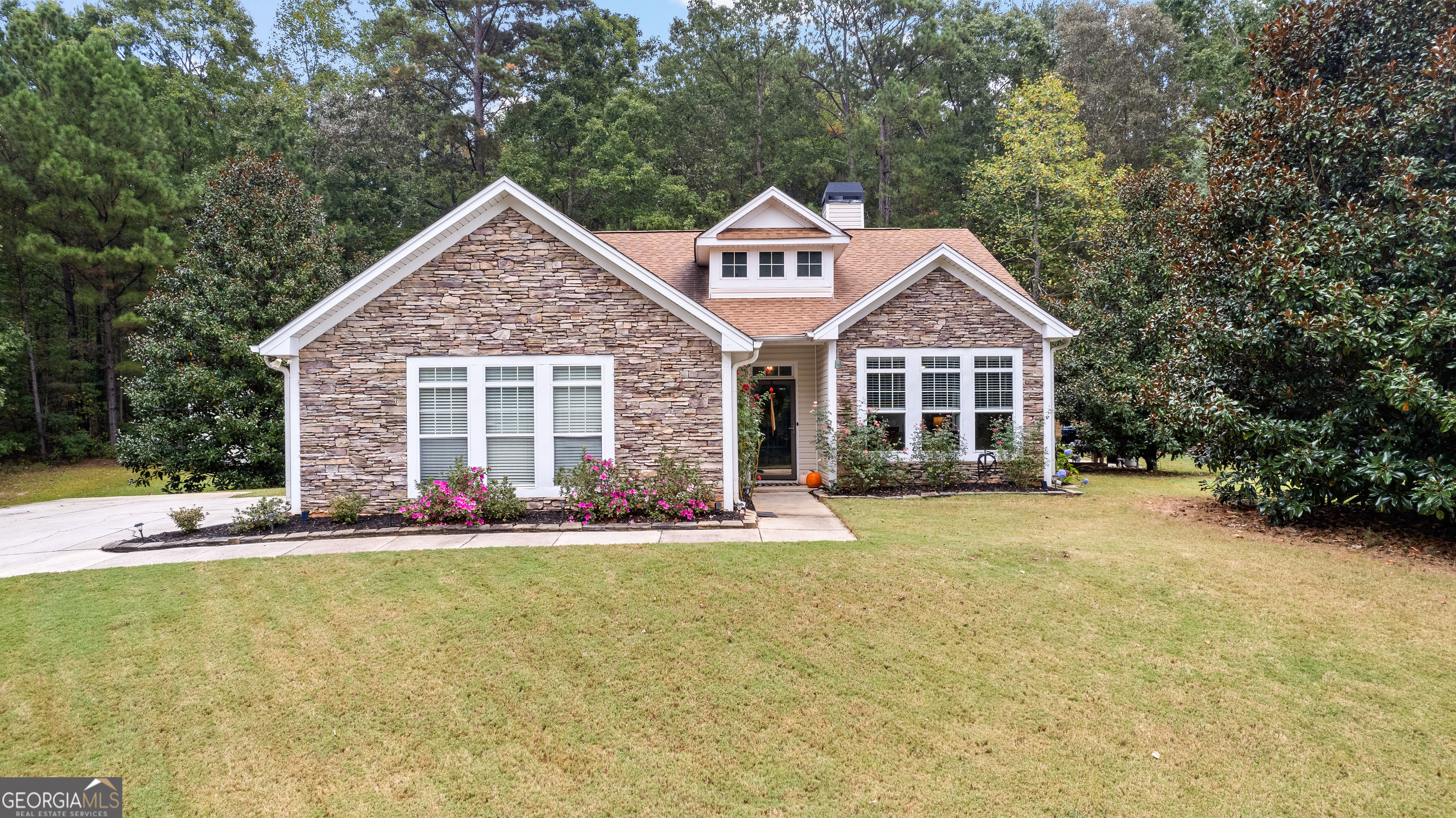 121 Meadowbrook Lane Grantville, GA 30220 - Photo 1 of 1