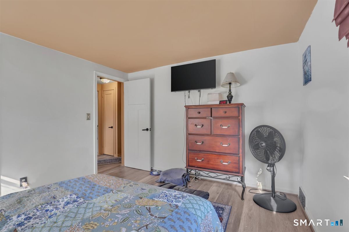 12 Westover Road New Britain, CT 06053 - Photo 15 of 37 Gallery Image 15