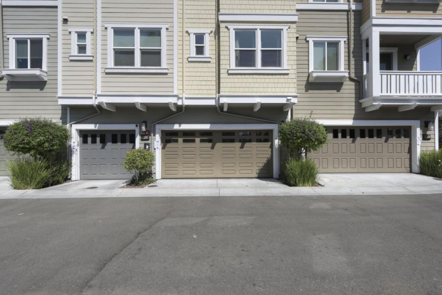 2043 Atlas Loop Mountain View, CA 94043 - Photo 34 of 42 a front view of a house with a yard