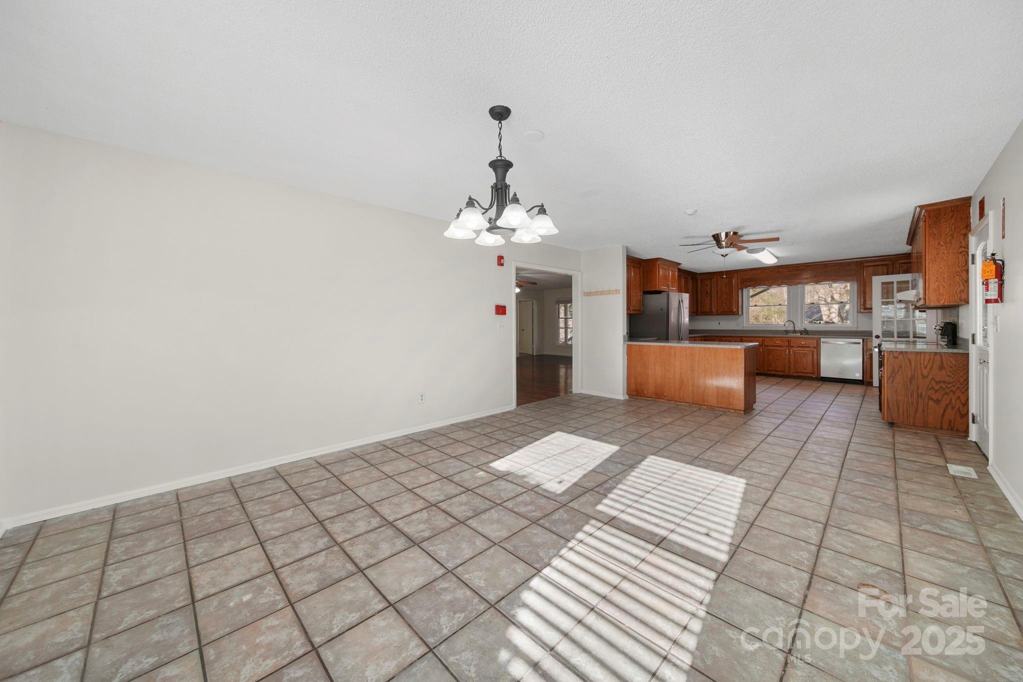 1015 Elizabeth Drive Dallas, NC 28034 - Photo 11 of 48