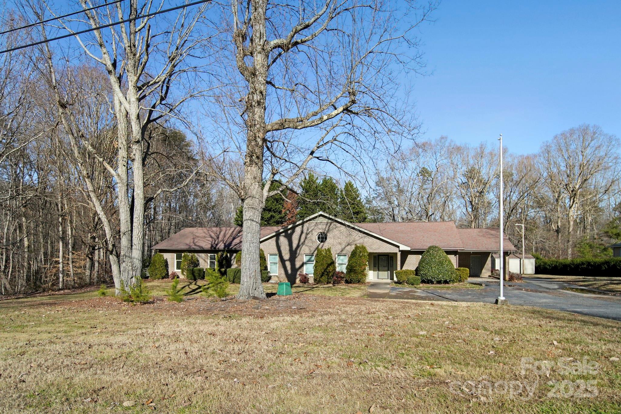 1015 Elizabeth Drive Dallas, NC 28034 - Photo 2 of 48