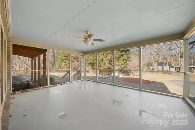 $615,000 | 1015 Elizabeth Drive, Dallas, NC 28034