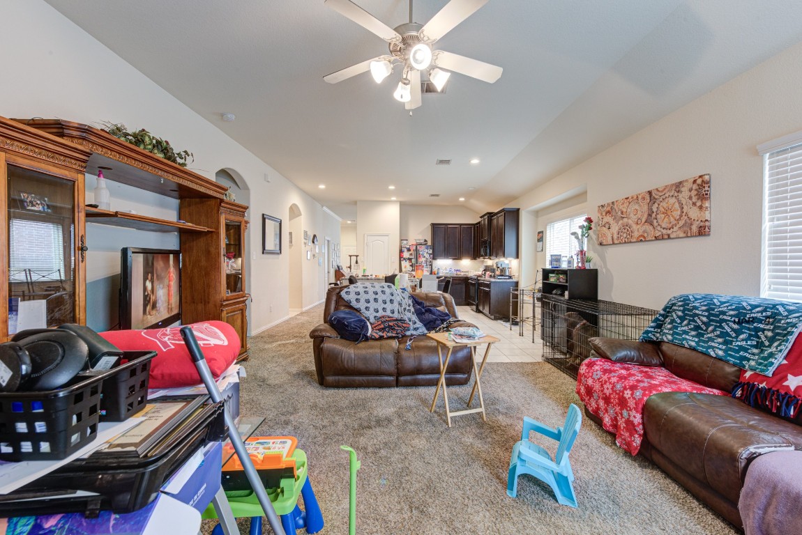 1510 Bella Garden Spring, TX 77373 - Photo 12 of 21 a living room with furniture and a couch