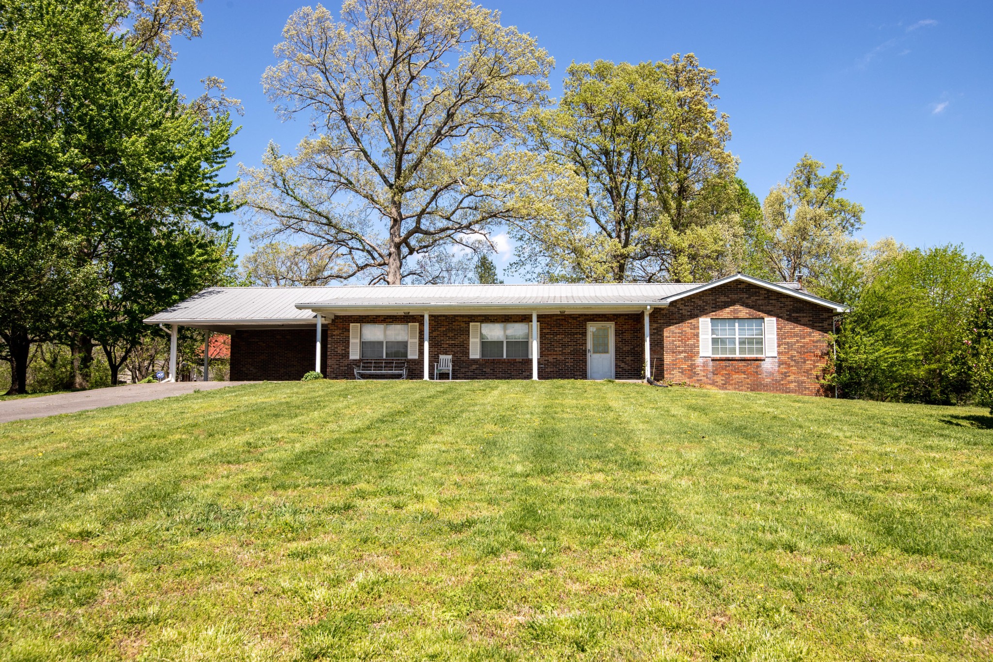 156 Vineyard Road Sweetwater, TN 37874 - Photo 2 of 30 Gallery Image 2