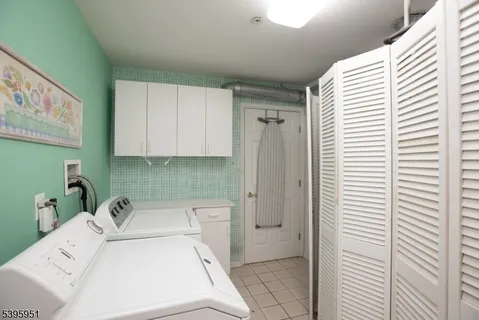 $449,000 | 62 Springholm Drive, Berkeley Heights, NJ 07922