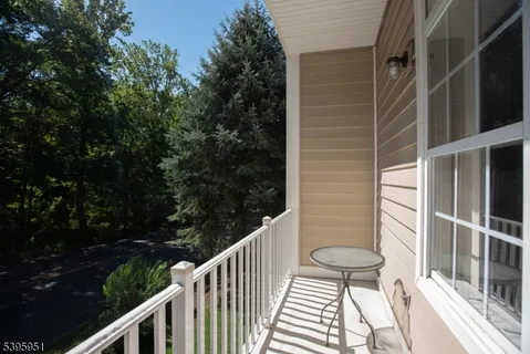 $449,000 | 62 Springholm Drive, Berkeley Heights, NJ 07922