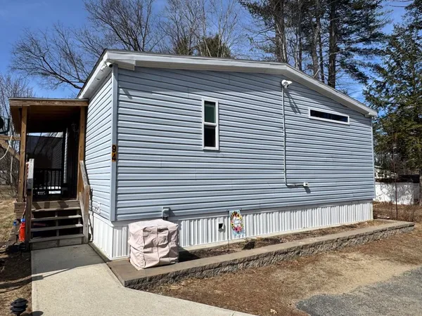 $170,000 | 94 Oriole Avenue, Keene, NH 03431
