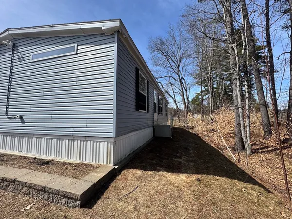 $170,000 | 94 Oriole Avenue, Keene, NH 03431