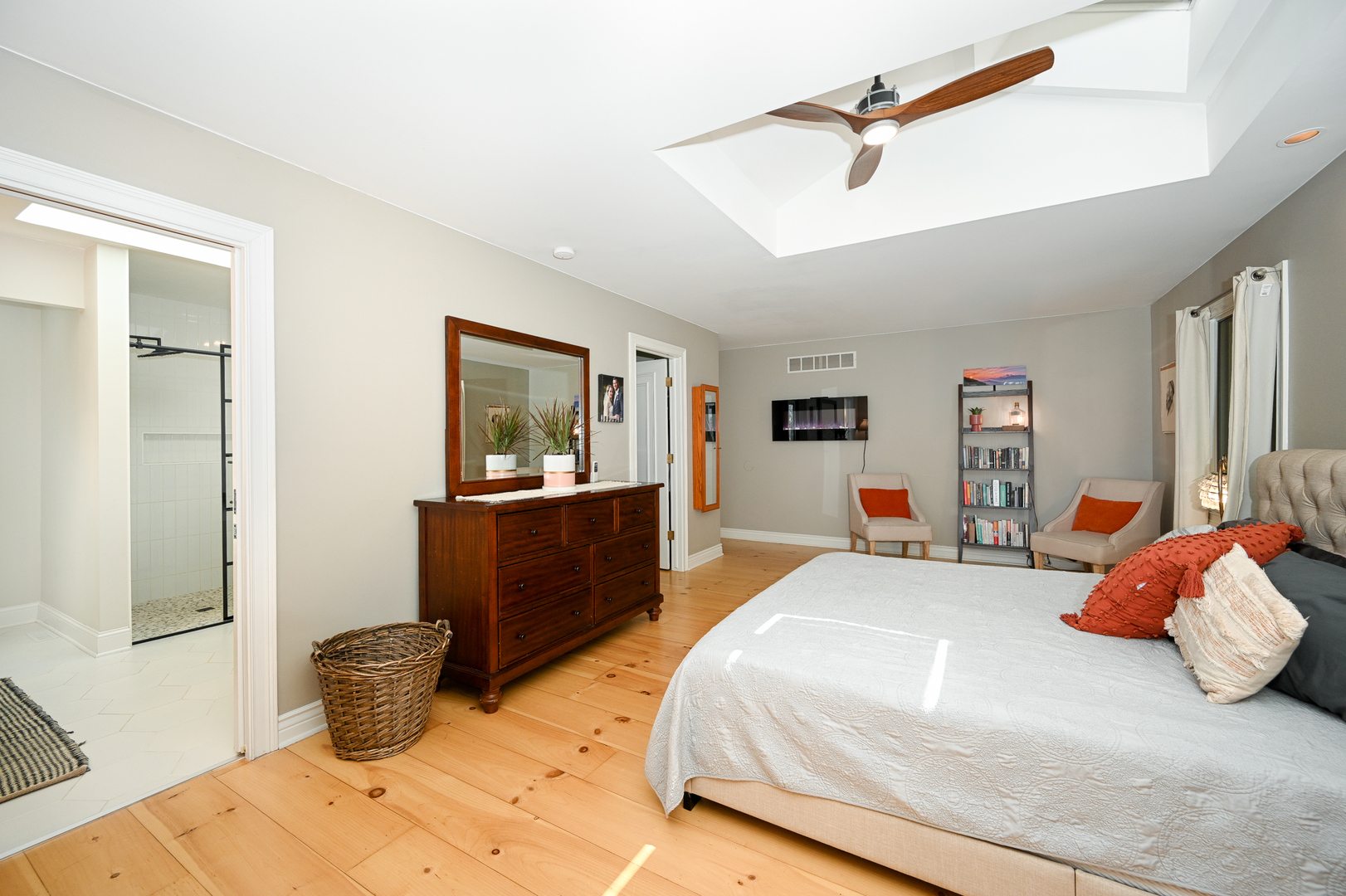 2588 # J Rock Creek Road Plano, IL 60545 - Photo 19 of 39 a bedroom with a bed and wooden floor