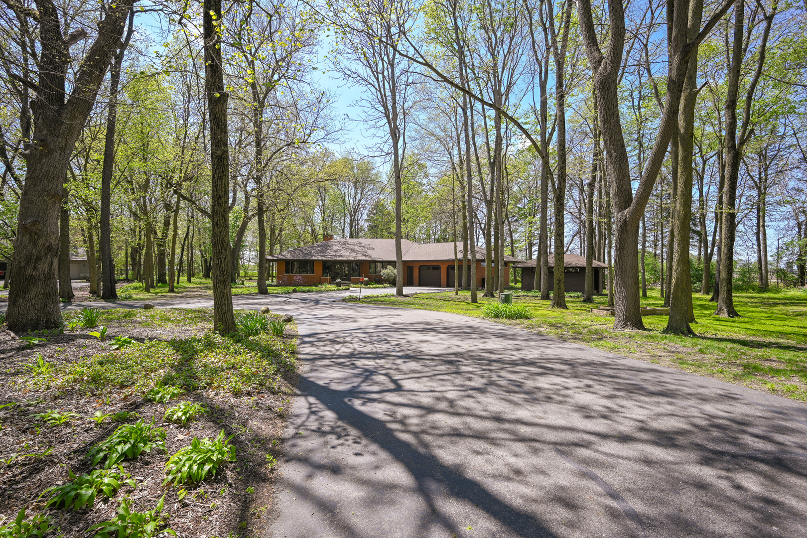 2588 # J Rock Creek Road Plano, IL 60545 - Photo 5 of 39 a view of a park with tree s