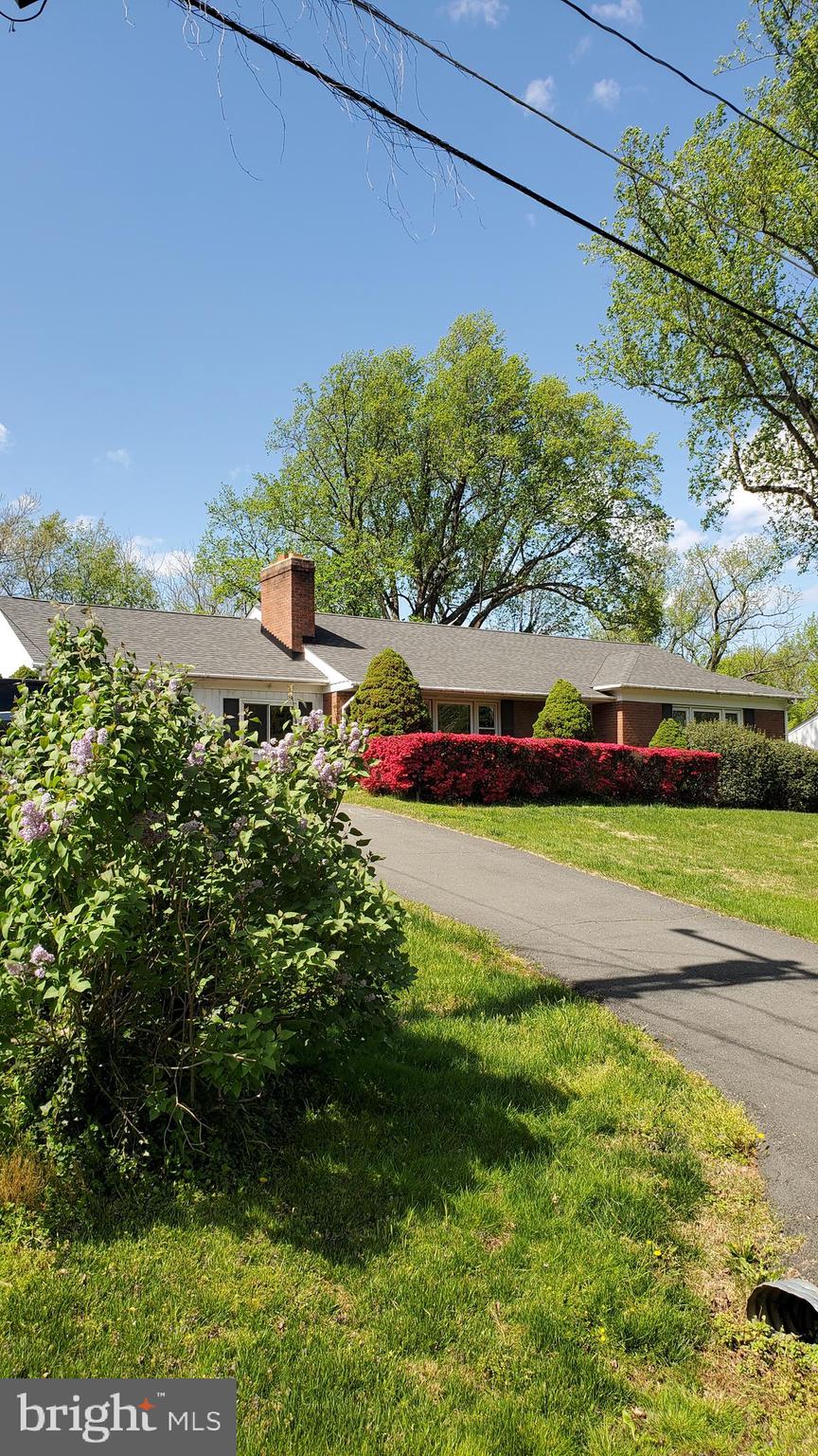1138 Basil Road McLean, VA 22101 - Photo 20 of 57 Gallery Image 20