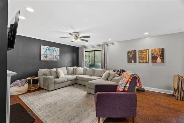 $299,000 | 2214 Mt Haven Drive, Unit 9, Dalton, GA 30720