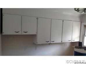 1750 Haskin Road, Unit 1 Goochland, VA 23063 - Photo 4 of 8 a black and white photo of a cabinet