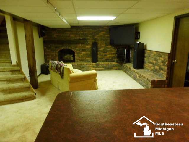 11233 North Custer Road Monroe, MI 48162 - Photo 14 of 20
