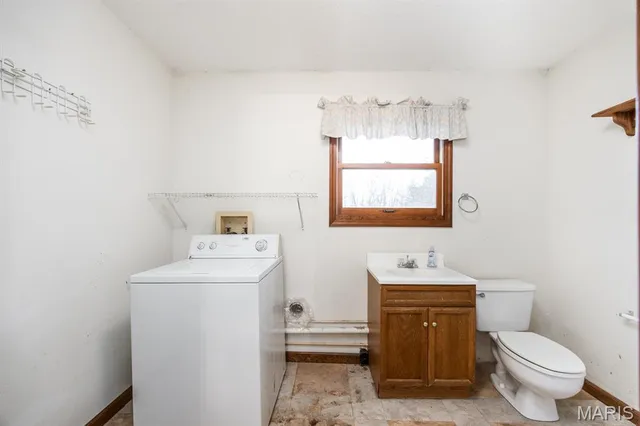 $400,000 | 6806 Ivy Lane, Godfrey, IL 62035