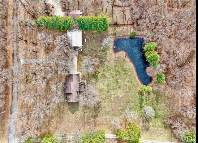 $400,000 | 6806 Ivy Lane, Godfrey, IL 62035