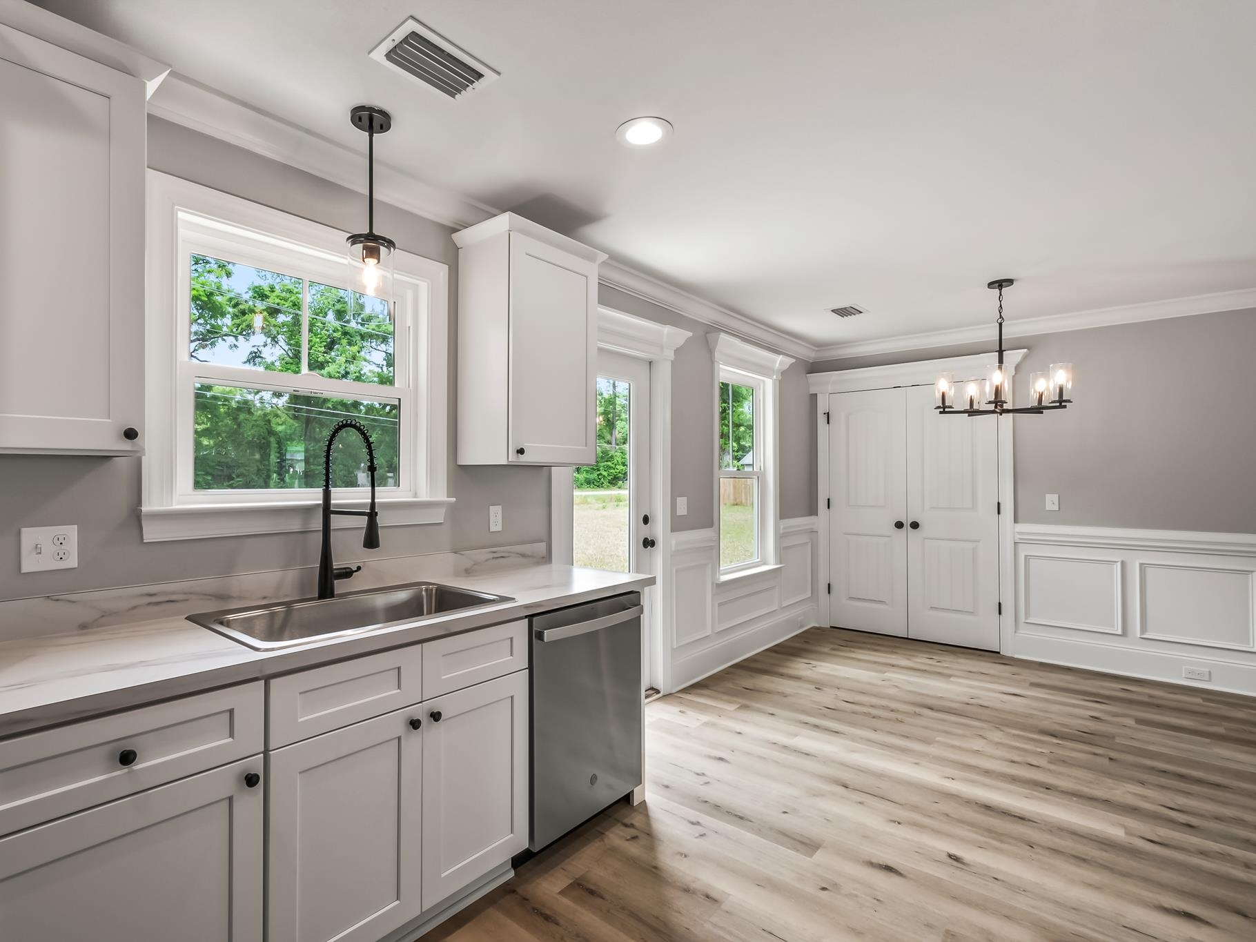 244 Mohave Road Crawfordville, FL 32327 - Photo 5 of 39