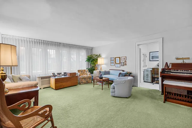 $450,000 | 812 Milwaukee Street, Kewaunee, WI 54216