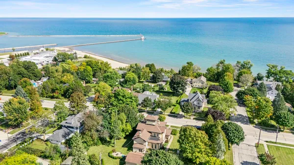$450,000 | 812 Milwaukee Street, Kewaunee, WI 54216