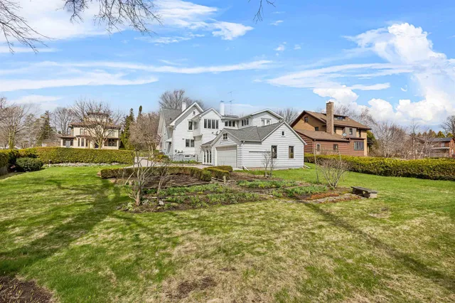 $450,000 | 812 Milwaukee Street, Kewaunee, WI 54216