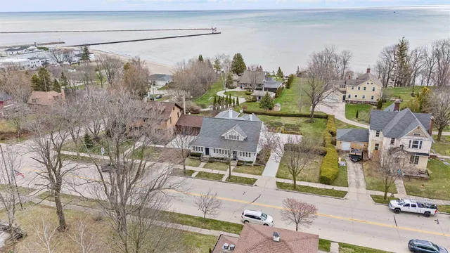 $450,000 | 812 Milwaukee Street, Kewaunee, WI 54216