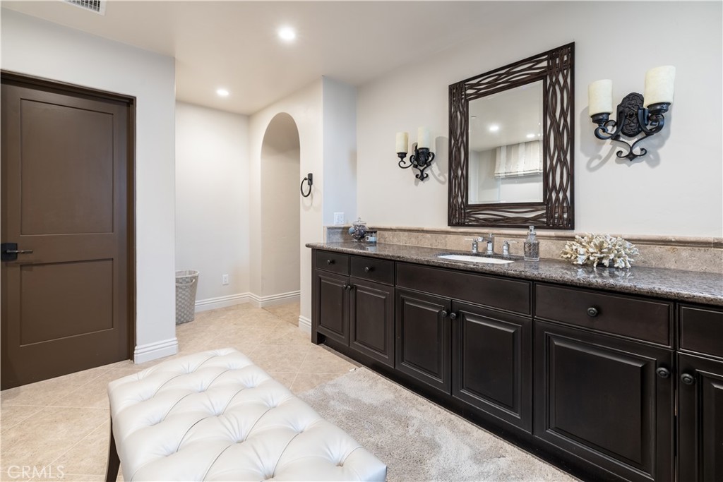 119 Boca De La Playa, Unit A San Clemente, CA 92672 - Photo 17 of 27