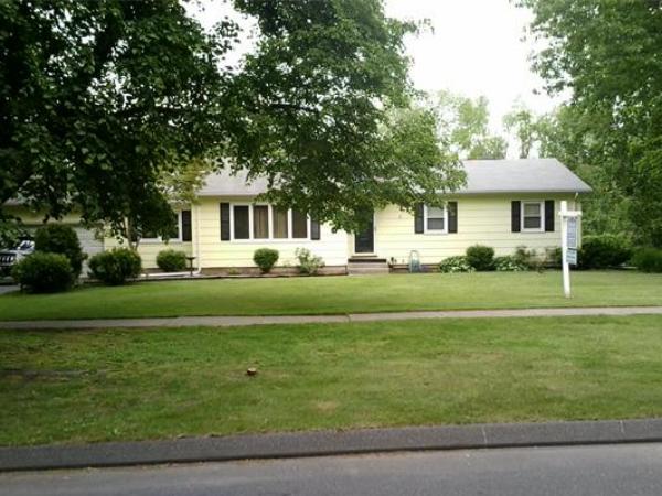 476 Frank Smith Road Longmeadow, MA 01106 - Photo 1 of 22 Gallery Image 1