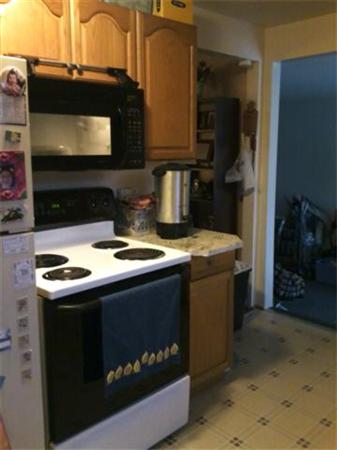 476 Frank Smith Road Longmeadow, MA 01106 - Photo 5 of 22 Gallery Image 5