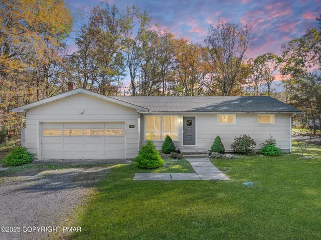 $375,000 | 2332 Highway 940, Pocono Summit, PA 18346