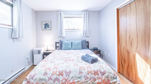 $375,000 | 2332 Highway 940, Pocono Summit, PA 18346