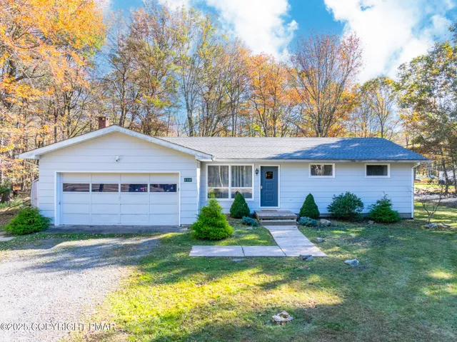 $375,000 | 2332 Highway 940, Pocono Summit, PA 18346