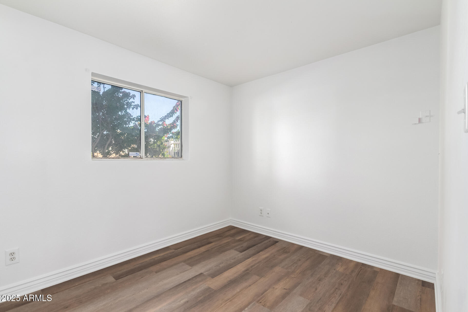 7613 West Flower Street Phoenix, AZ 85033 - Photo 18 of 48 20 Flower