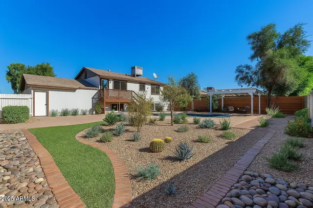 $389,900 | 7613 West Flower Street, Phoenix, AZ 85033